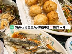 -小海豚•老字号海鲜餐厅(天涯店)