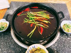 -石灰市毛记烧鸡公(解放碑店)