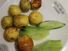 -洪氏嗨捞·广东猪肚鸡·椰子鸡火锅(西咸万象城店)