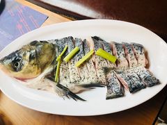 -红牌美蛙鱼头火锅(万辉国际广场店)