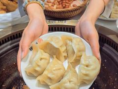 -锅当当铁锅炖烀饼王(长泰广场店)