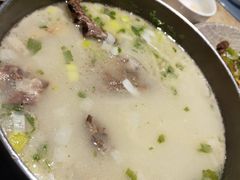 狗肉火锅-英子补身汤(海兰路店)
