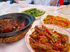 -堂瓦里·33年传统赣菜(第一街区店)