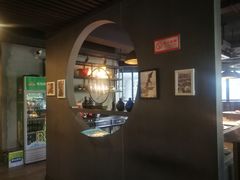 -阿洪锅贴王(小吃城店)