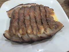 腊肉拼香肠-朱大嘴肥肠血旺(福字街店)
