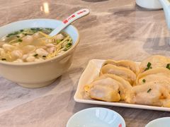 -小姜锅贴(凤凰街店)