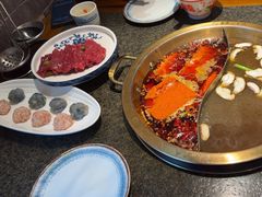 -小天鹅火锅·一线江景洪鼎旗舰店(洪崖洞店)