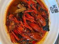 -龙巢盱眙龙虾·牛蛙·烧烤宵夜(八卦岭店)