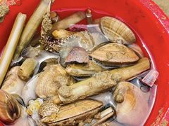 -巧克力渔家.小船海鲜胶东菜(万平口店)