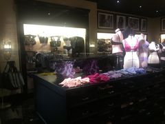 -Victoria's Secret(杭州湖滨银泰in77店)