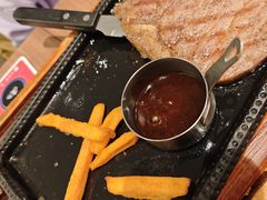 -必胜客(远大路店)