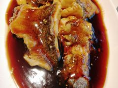 -河畔春天时尚餐厅