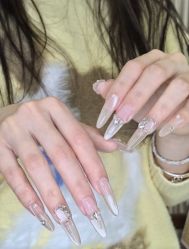 -槿里日式美甲工作室