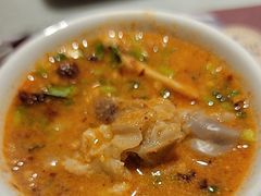 -尚尚仙·酸汤猪手·猪肚鸡火锅(华联万柳购物中心店)