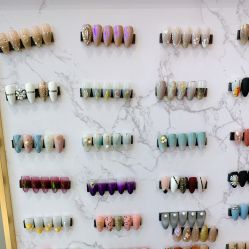 -纤纤玉手美甲美睫美容