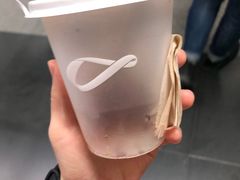 -Line 咖啡(石厦花园店)