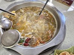 -乙丙丁正宗昭通天麻火腿鸡(总店)