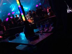 -Club Queen皇后酒吧