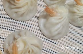 Sweet Shrimp and Pork Steamed Dumplings