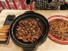 -思博半步颠小酒馆(梦时代店)