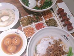 -湘人龙记老长沙米粉(鸟巢店)