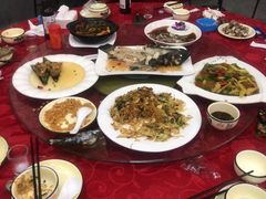 -美味海鲜大排档(明发美食地标店)