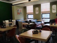 -天艺东环酒店(海口高铁东站龙湖天街店)