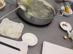 -官塘陈记鱼生·潮汕砂锅粥·牛肉火锅(潮枫路总店)