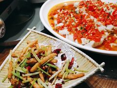 -黄泥岗·地道湖北菜(奥特莱斯店)