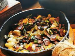 -云海肴·汽锅鸡·云南菜(天山百盛优客店)