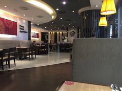大堂-必胜客(百联又一城店)