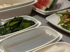 -海底捞火锅(新松江路店)