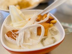 冰淇淋椰冻泡鲁达-阿古吉缅甸茶餐厅