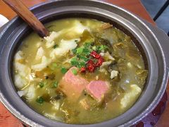 -周鱼小馆石锅酸菜鱼(活力汇店)