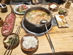 -贵厨酸汤牛肉(花果园国际中心店)