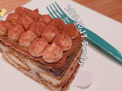 咖啡提拉米苏蛋糕-星巴克(开封万达广场店)