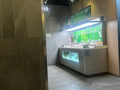 -海底捞火锅(长宁路龙之梦店)