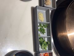 -喃喃椰·糟粕醋·椰子鸡火锅(七堡花园店)