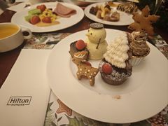 -东西风牛排馆周末烧烤自助(首都机场希尔顿店)