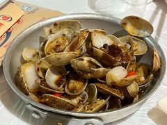-霄汉牛三鲜湖北砂锅菜(万松园2店)