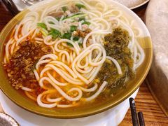 -滇香肴·云南菜蒸汽石锅鱼(云南北路店)
