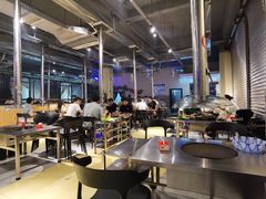 大堂-胡四哥特色火盆烧烤(总店)