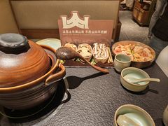 -季季山·云南野生菌火锅(上海首店)