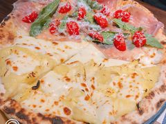 双拼披萨-Primo·丽莫意大利窑烤披萨