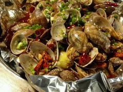 -鸣记脆皮烤鱼·海鲜烤鱼(三八广场店)