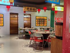 -黄弟大排档·湖南菜·小龙虾·小海鲜(凯旋北路店)