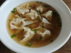 -周震馄饨(雅达阳羡溪山店)