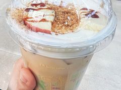小黄油脆苹果拿铁-瑞幸咖啡(未来国际大厦店)
