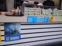 -红鼻子桂林米粉(金唐新光界店)