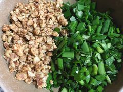 -肖肖酸萝卜鱼火锅(总店)